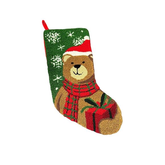 Needlepoint Christmas Holiday Bear Holding‎ Present Snowflakes - Picture 1 of 2